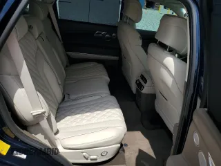 2022 Genesis GV80 z VIN KMUHCESC8NU100536, wystawiony jako Copart lot #56201335 z przebiegiem 23 427 mil mil oraz Szkody całkowita. Historia ofert i sprzedaży dostępna na DreamBid. Obrazek 11.