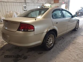 2005 Chrysler Sebring Touring with VIN 1C3EL56R45N641604, listed as a IAAI auction lot 42222382 with 163,314 mi miles and . Bid and sale history available at DreamBid. Image 4.