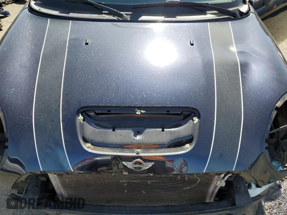 2013 MINI Hardtop S with VIN WMWSV3C5XDT396202, listed as a Copart auction lot 52175055 with 50,701 mi miles and Salvage Title. Bid and sale history available at DreamBid. Image 11.