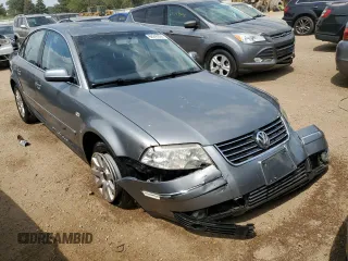 2003 Volkswagen Passat z VIN WVWPH63B83P389277, wystawiony jako Copart lot #66245594 z przebiegiem 108 579 mil mil oraz Szkoda całkowita • Salvage title. Historia ofert i sprzedaży dostępna na DreamBid. Obrazek 4.