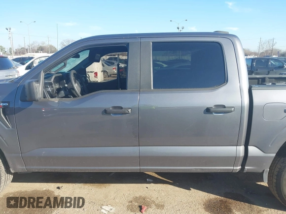 2021 Ford F-150 XL with VIN 1FTEW1C56MFA89903, listed as a IAAI auction lot 41657308 with 105,626 mi miles. Bid and sale history available at carsss.com. Image 14.
