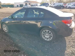 2014 Chevrolet Cruze LS with VIN 1G1PA5SG8E7225101, listed as a IAAI auction lot 42141972 with Not Provided miles and . Bid and sale history available at DreamBid. Image 3.