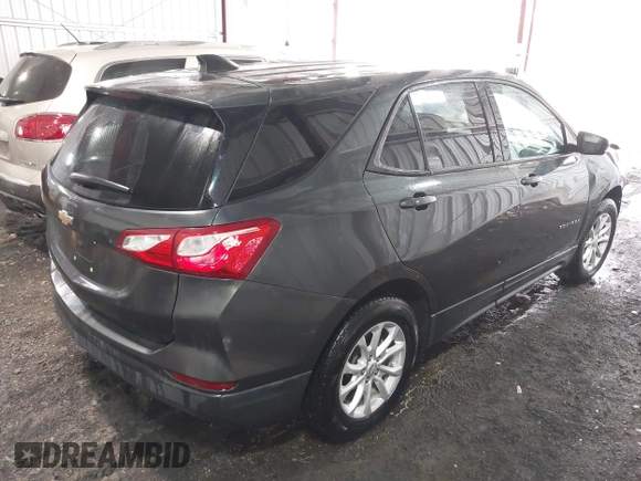 2019 Chevrolet Equinox LS with VIN 3GNAXHEV6KL125584, listed as a IAAI auction lot 41955103 with 62,992 mi miles. Bid and sale history available at carsss.com. Image 4.