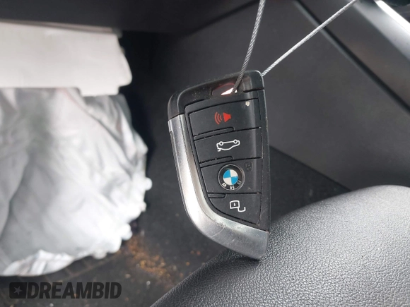 2021 BMW 3 Series 330i xDrive with VIN 3MW5R7J03M8C09356, listed as a IAAI auction lot 41804038 with 86,239 mi miles and . Bid and sale history available at DreamBid. Image 11.