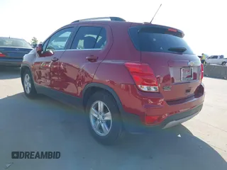 2020 Chevrolet Trax LT with VIN 3GNCJLSB7LL229882, listed as a IAAI auction lot 42005834 with 38,975 mi miles and . Bid and sale history available at DreamBid. Image 3.
