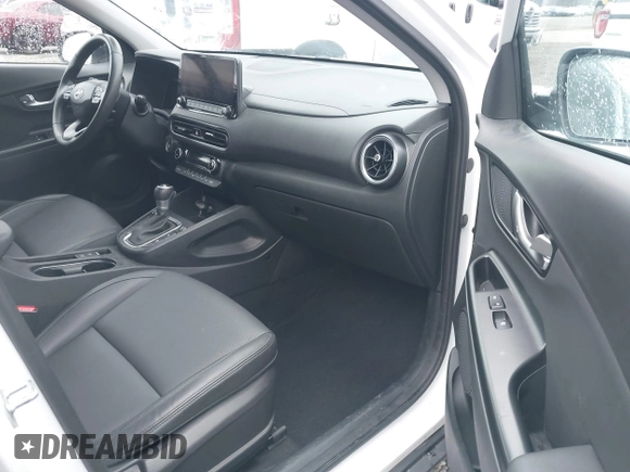 2022 Hyundai Kona Limited with VIN KM8K5CA3XNU811739, listed as a IAAI auction lot 41271588 with 50,007 mi miles and . Bid and sale history available at DreamBid. Image 5.