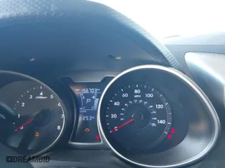 2016 Hyundai Veloster with VIN KMHTC6AD5GU268842, listed as a IAAI auction lot 41672376 with 156,703 mi miles. Bid and sale history available at carsss.com. Image 7.