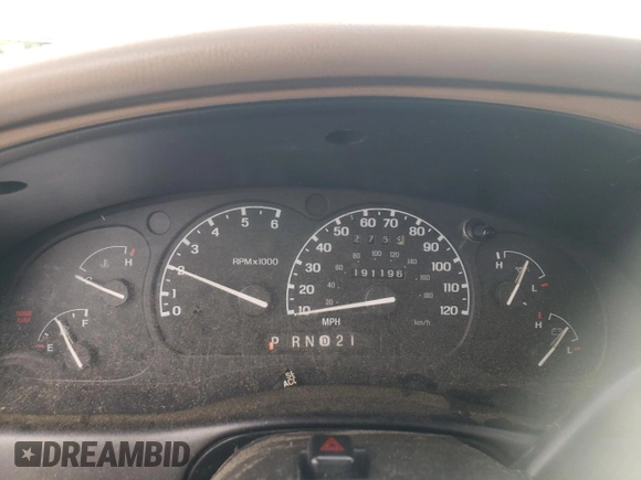 1997 Ford Explorer XL z VIN 1FMDU34E1VZA51776, wystawiony jako Copart lot #55132575 z przebiegiem 191 196 mil mil oraz Szkoda całkowita • Salvage title. Historia ofert i sprzedaży dostępna na DreamBid. Obrazek 9.