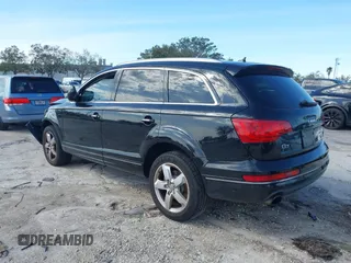 2015 Audi Q7 Premium with VIN WA1CGAFE5FD024940, listed as a IAAI auction lot 41368594 with 87,475 mi miles and . Bid and sale history available at DreamBid. Image 3.