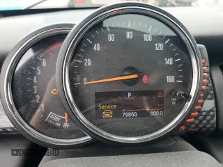2016 MINI Hardtop 4 Door S z VIN WMWXU3C51G2D29333, wystawiony jako Copart lot #52899195 z przebiegiem 79 860 mil mil oraz Szkoda całkowita • Salvage title. Historia ofert i sprzedaży dostępna na DreamBid. Obrazek 9.