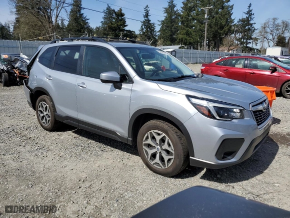 2021 Subaru Forester Premium with VIN JF2SKAFCXMH550163, listed as a Copart auction lot 52045795 with 45,129 mi miles and Salvage Title. Bid and sale history available at carsss.com. Image 4.