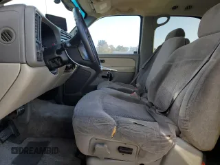 2002 Chevrolet Tahoe LS с VIN 1GNEC13V72J193729, выставлен на аукционе Copart как лот 47971095 с пробегом 221 776 миль миль и Чистый • Clean title. История ставок и продаж доступна на DreamBid. Изображение 7.