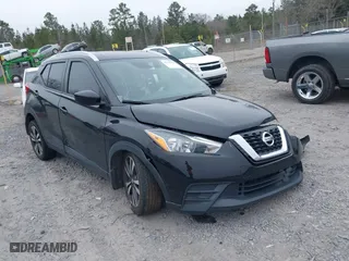 2018 Nissan Kicks SV with VIN 3N1CP5CU6JL540903, listed as a IAAI auction lot 41574975 with 84,793 mi miles. Bid and sale history available at carsss.com. Image 1.