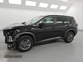 2023 Nissan Rogue S z VIN 5N1BT3AB2PC852887, wystawiony jako Copart lot #57803335 z przebiegiem 82 106 mil mil oraz Czysty tytuł • Clean title. Historia ofert i sprzedaży dostępna na DreamBid. Obrazek 1.