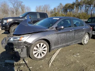 2013 Honda Accord Sdn EX-L with VIN 1HGCR2F82DA219684, listed as a Copart auction lot 42462435 with 119,749 mi miles and Salvage Title. Bid and sale history available at carsss.com. Image 1.