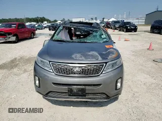 2015 Kia Sorento SX with VIN 5XYKW4A79FG570222, listed as a Copart auction lot 58777605 with 185,242 mi miles and Non repairable. Bid and sale history available at DreamBid. Image 14.