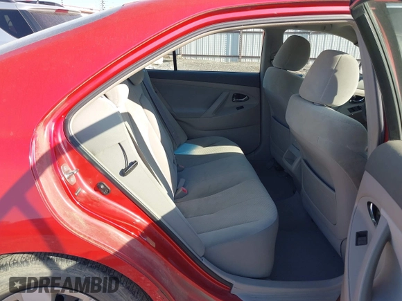2009 Toyota Camry with VIN 4T4BE46K69R129362, listed as a IAAI auction lot 41833052 with 195,235 mi miles. Bid and sale history available at carsss.com. Image 8.