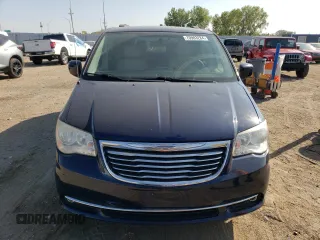 2012 Chrysler Town & Country Touring with VIN 2C4RC1BG2CR221074, listed as a Copart auction lot 70983284 with 97,670 mi miles and Salvage Title. Bid and sale history available at DreamBid. Image 5.