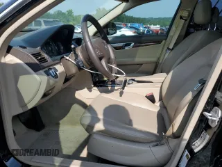 2009 Mercedes-Benz C 300 Sport with VIN WDDGF81X39F250355, listed as a Copart auction lot 59863925 with 137,654 mi miles and Salvage title. Bid and sale history available at DreamBid. Image 7.