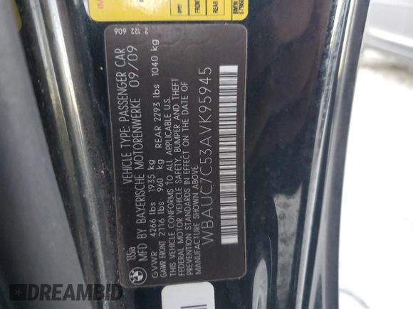 2010 BMW 1 Series 135i with VIN WBAUC7C53AVK95945, listed as a Copart auction lot 76455904 with 172,990 mi miles and Salvage title. Bid and sale history available at DreamBid. Image 15.