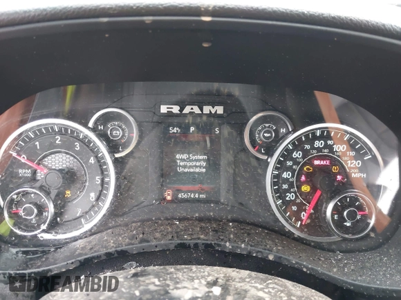 2024 Ram 2500 Tradesman with VIN 3C6UR5HJ4RG188121, listed as a IAAI auction lot 42189987 with 45,674 mi miles and . Bid and sale history available at DreamBid. Image 7.