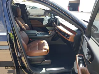 2020 Lincoln Aviator Reserve with VIN 5LM5J7XC7LGL37068, listed as a IAAI auction lot 42242173 with 40,714 mi miles and . Bid and sale history available at DreamBid. Image 5.