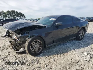 2010 Ford Mustang V6 с VIN 1ZVBP8AN9A5181890, выставлен на аукционе Copart как лот 55885715 с пробегом 160 456 миль миль и Списание • Salvage title. История ставок и продаж доступна на DreamBid. Изображение 1.