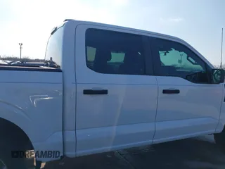 2023 Ford F-150 XL z VIN 1FTEW1CPXPKF87647, wystawiony jako IAAI lot #41486870 z przebiegiem 23 609 mil mil oraz . Historia ofert i sprzedaży dostępna na DreamBid. Obrazek 13.