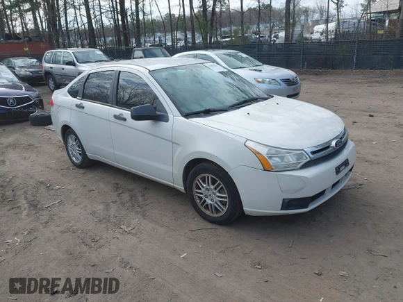 2011 Ford Focus SE with VIN 1FAHP3FN4BW199904, listed as a IAAI auction lot 41882463 with 109,798 mi miles. Bid and sale history available at carsss.com. Image 1.