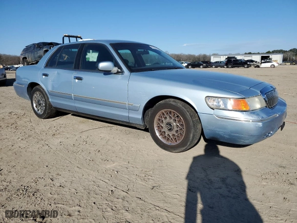 2001 Mercury Grand Marquis GS with VIN 2MEFM74W51X684843, listed as a Copart auction lot 45522045 with 168,312 mi miles and Clean Title. Bid and sale history available at carsss.com. Image 4.