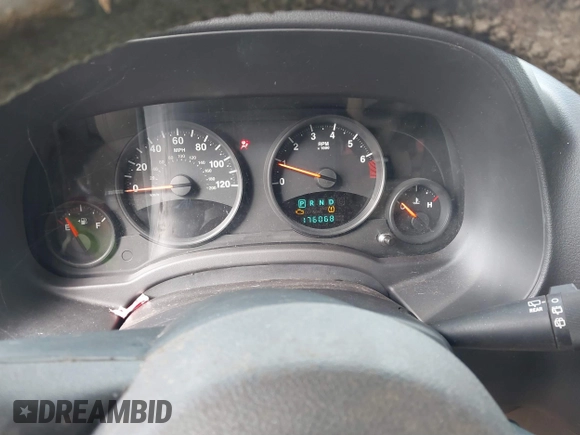 2013 Jeep Patriot Latitude with VIN 1C4NJPFA7DD213134, listed as a IAAI auction lot 41472480 with 176,068 mi miles. Bid and sale history available at carsss.com. Image 7.