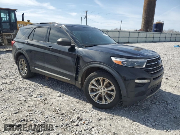 2021 Ford Explorer XLT with VIN 1FMSK7DH0MGA37215, listed as a Copart auction lot 48119975 with 80,424 mi miles and Salvage Title. Bid and sale history available at DreamBid. Image 4.