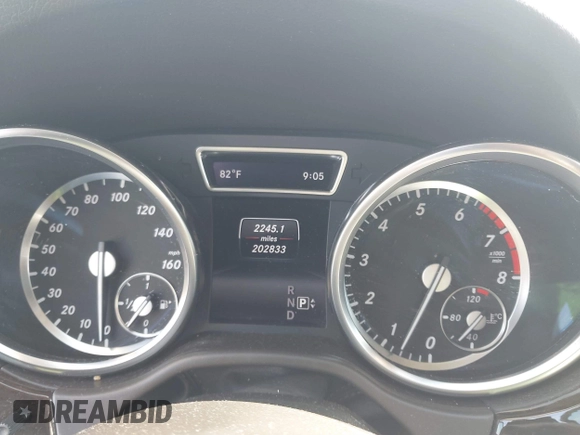 2015 Mercedes-Benz M 350 with VIN 4JGDA5JB2FA483386, listed as a IAAI auction lot 42597674 with 202,833 mi miles and . Bid and sale history available at DreamBid. Image 7.