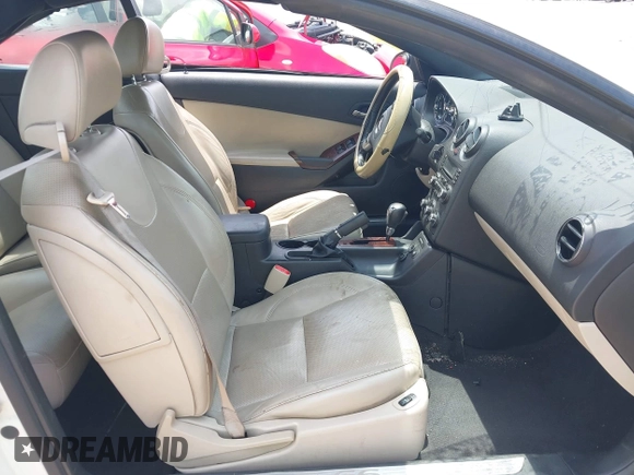 2008 Pontiac G6 GT z VIN 1G2ZH36N584290720, wystawiony jako IAAI lot #42492094 z przebiegiem 168 211 mil mil oraz . Historia ofert i sprzedaży dostępna na DreamBid. Obrazek 5.