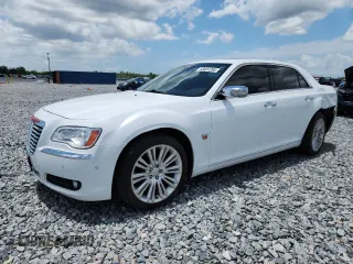 2012 Chrysler 300 C z VIN 2C3CCAET6CH280637, wystawiony jako Copart lot #58491205 z przebiegiem 47 736 mil mil oraz Szkoda całkowita • Salvage title. Historia ofert i sprzedaży dostępna na DreamBid. Obrazek 1.