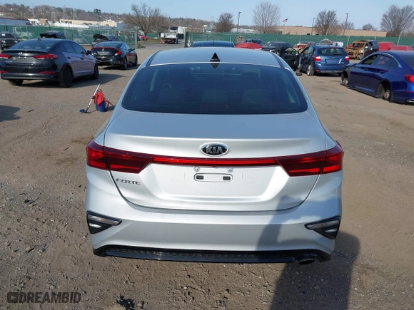 2020 Kia Forte LXS with VIN 3KPF24AD9LE195332, listed as a IAAI auction lot 41797804 with 46,717 mi miles. Bid and sale history available at carsss.com. Image 17.