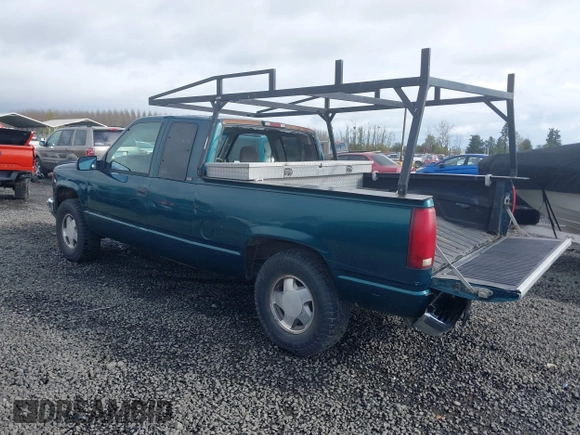 1997 Chevrolet Silverado 1500 with VIN 1GCEK19RXVE110345, listed as a IAAI auction lot 41911626 with 261,908 mi miles and . Bid and sale history available at DreamBid. Image 3.