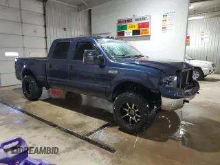 2006 Ford F-250 XL z VIN 1FTSW21526EA83990, wystawiony jako Copart lot #47279325 z przebiegiem 179 135 mil mil oraz Szkoda całkowita • Salvage title. Historia ofert i sprzedaży dostępna na DreamBid. Obrazek 4.