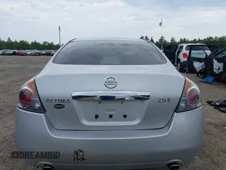 2011 Nissan Altima S with VIN 1N4AL2AP9BC152403, listed as a IAAI auction lot 42505092 with 172,725 mi miles and . Bid and sale history available at DreamBid. Image 16.