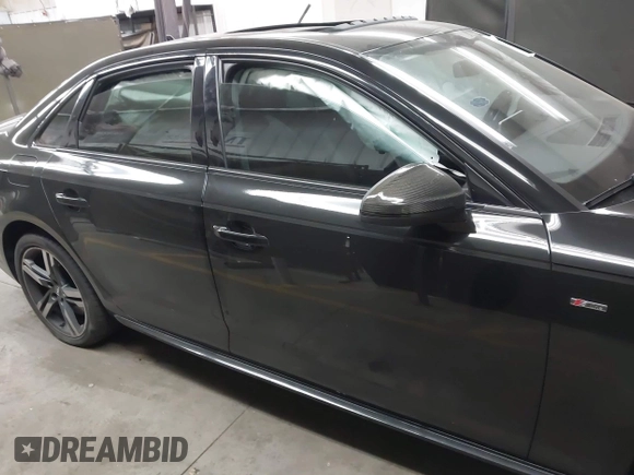 2017 Audi A4 Premium Plus z VIN WAUENAF40HN065921, wystawiony jako IAAI lot #41935818 z przebiegiem 89 661 mil mil oraz . Historia ofert i sprzedaży dostępna na DreamBid. Obrazek 13.