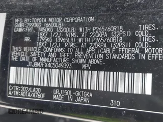 2012 Lexus GX 460 with VIN JTJBM7FX4C5049393, listed as a IAAI auction lot 41315568 with 148,010 mi miles. Bid and sale history available at carsss.com. Image 9.