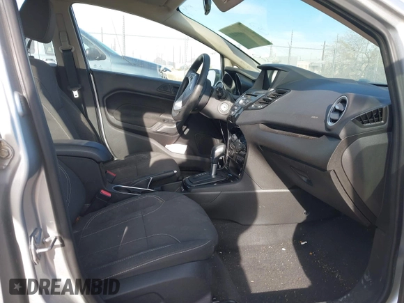 2019 Ford Fiesta SE with VIN 3FADP4BJ7KM125030, listed as a IAAI auction lot 41811238 with 52,279 mi miles. Bid and sale history available at carsss.com. Image 5.