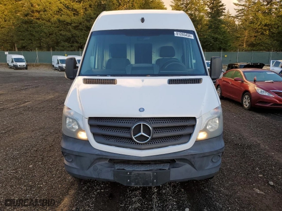 2015 Mercedes-Benz Sprinter Cargo Vans EXT with VIN WD3PE8DC2F5995681, listed as a Copart auction lot 81265434 with 66,062 mi miles and Clean Title. Bid and sale history available at carsss.com. Image 5.