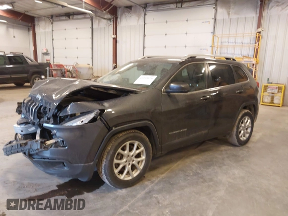 2016 Jeep Cherokee Latitude z VIN 1C4PJMCS6GW101471, wystawiony jako IAAI lot #41919576 z przebiegiem 113 492 mil mil oraz . Historia ofert i sprzedaży dostępna na DreamBid. Obrazek 17.
