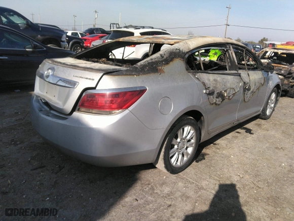 2012 Buick LaCrosse Leather with VIN 1G4GC5ER0CF212887, listed as a IAAI auction lot 38894965 with 1 mi miles. Bid and sale history available at carsss.com. Image 4.