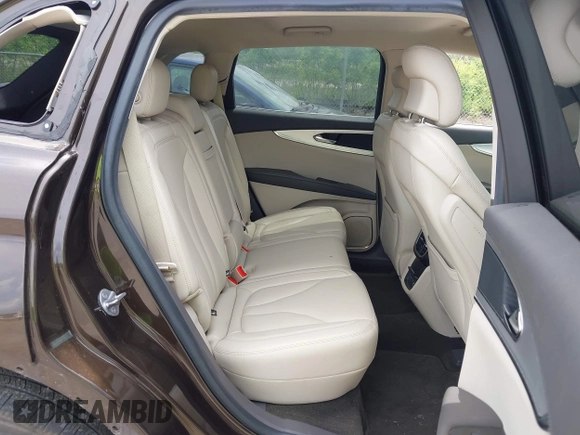 2019 Lincoln Nautilus Standard с VIN 2LMPJ8J9XKBL58148, выставлен на аукционе IAAI как лот 42274300 с пробегом 52 730 миль миль и . История ставок и продаж доступна на DreamBid. Изображение 8.