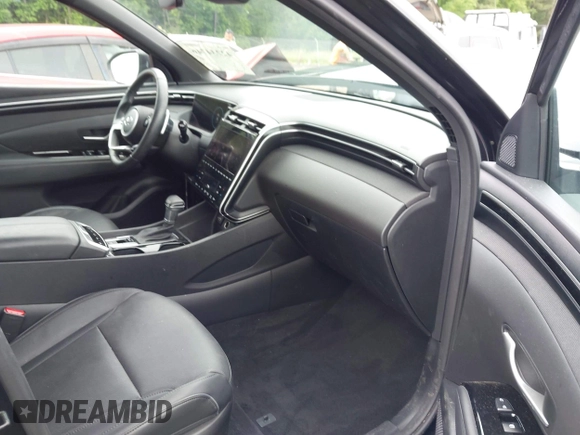 2022 Hyundai Santa Cruz Limited z VIN 5NTJEDAF3NH010999, wystawiony jako IAAI lot #42234746 z przebiegiem 18 463 mil mil oraz . Historia ofert i sprzedaży dostępna na DreamBid. Obrazek 5.