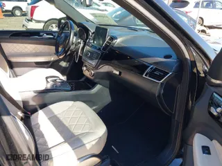 2017 Mercedes-Benz GLS with VIN 4JGDF7DE9HA747550, listed as a IAAI auction lot 41489690 with 125,945 mi miles. Bid and sale history available at carsss.com. Image 5.