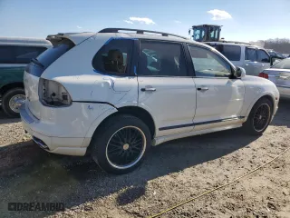 2009 Porsche Cayenne GTS with VIN WP1AD29P99LA62494, listed as a Copart auction lot 83655924 with 160,808 mi miles and Clean Title. Bid and sale history available at carsss.com. Image 3.