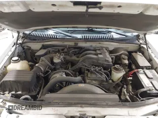 2004 Ford Explorer Eddie Bauer with VIN 1FMZU74K84UB97753, listed as a IAAI auction lot 40861041 with 110,304 mi miles and . Bid and sale history available at DreamBid. Image 10.